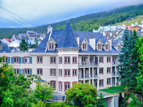 Multi Units Spray Insulation Multi Units Spray Insulation in Calgary Alberta.